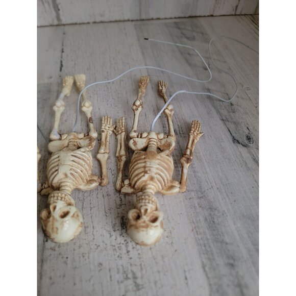 Skeleton mini upside down hanging Halloween set unique - Picture 3 of 7